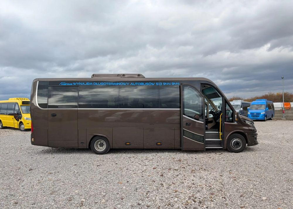 Iveco Daily - Minibús, Furgoneta de pasajeros: foto 3 Iveco Daily - Minibús, Furgoneta de pasajeros: foto 3