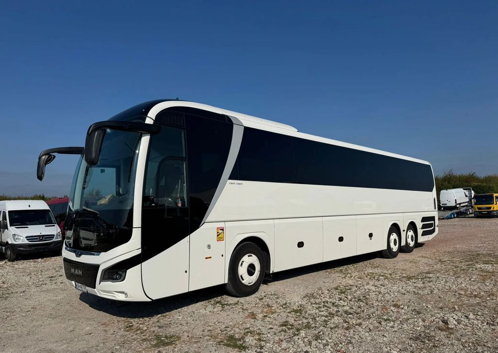 MAN Lions Coach R08 - Autocar: foto 3 MAN Lions Coach R08 - Autocar: foto 3