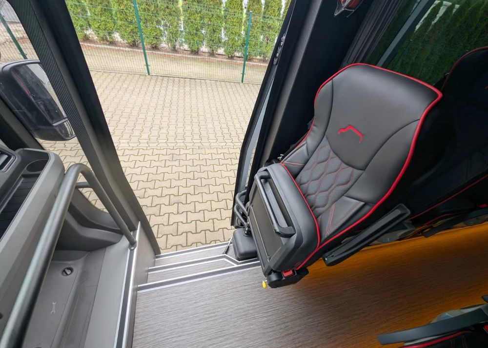 Minibús, Furgoneta de pasajeros nuevo MAN TGE Mercus: foto 17