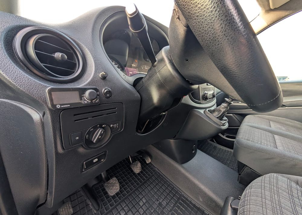 Minibús, Furgoneta de pasajeros Mercedes-Benz Vito: foto 20