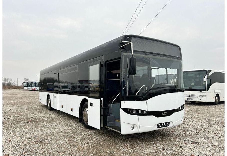 Autobús suburbano Solaris InterUrbino: foto 1