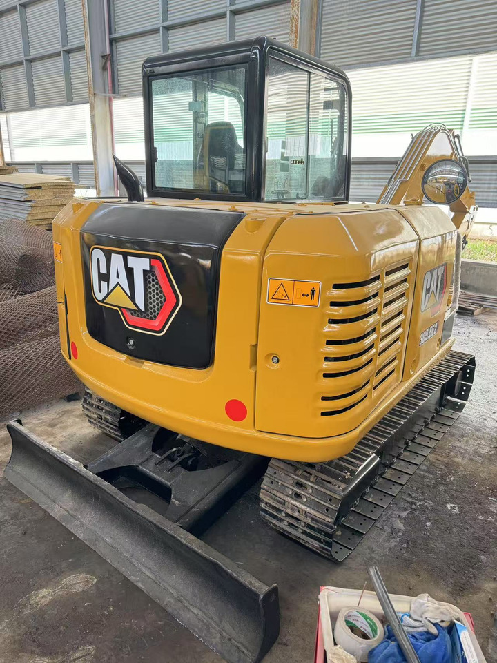 CATERPILLAR 305.5E2 - Miniexcavadora: foto 2 CATERPILLAR 305.5E2 - Miniexcavadora: foto 2