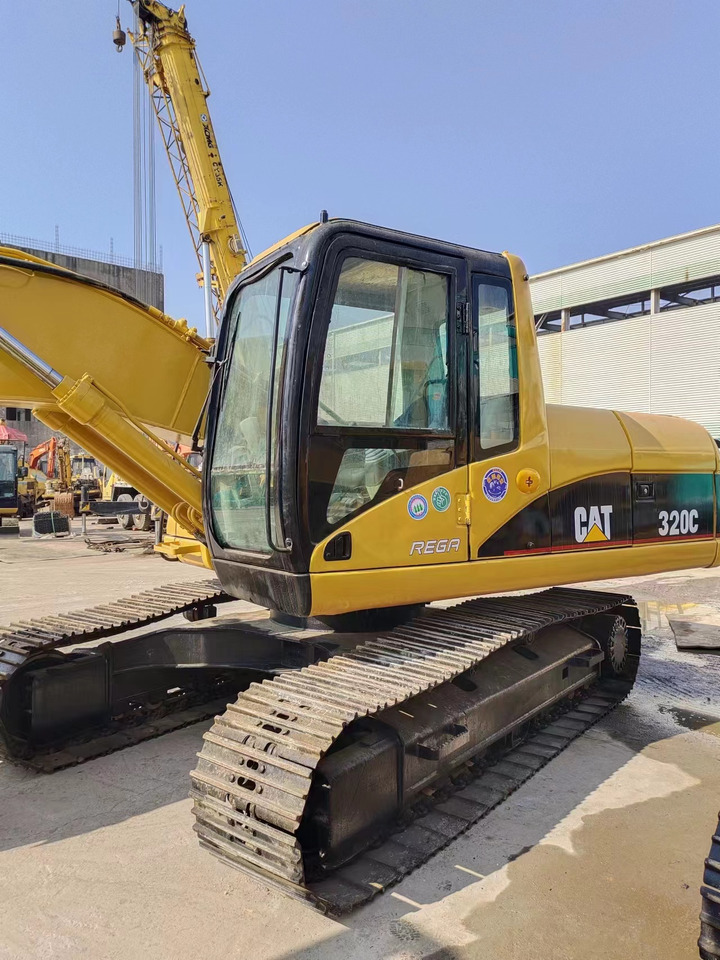 CATERPILLAR 320C - Excavadora de cadenas: foto 2 CATERPILLAR 320C - Excavadora de cadenas: foto 2