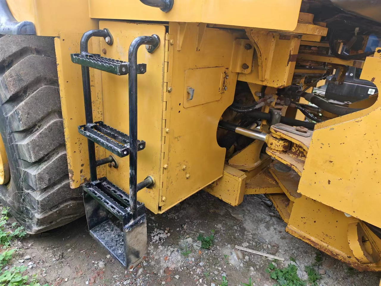 CATERPILLAR 966H - Cargadora de ruedas: foto 5 CATERPILLAR 966H - Cargadora de ruedas: foto 5