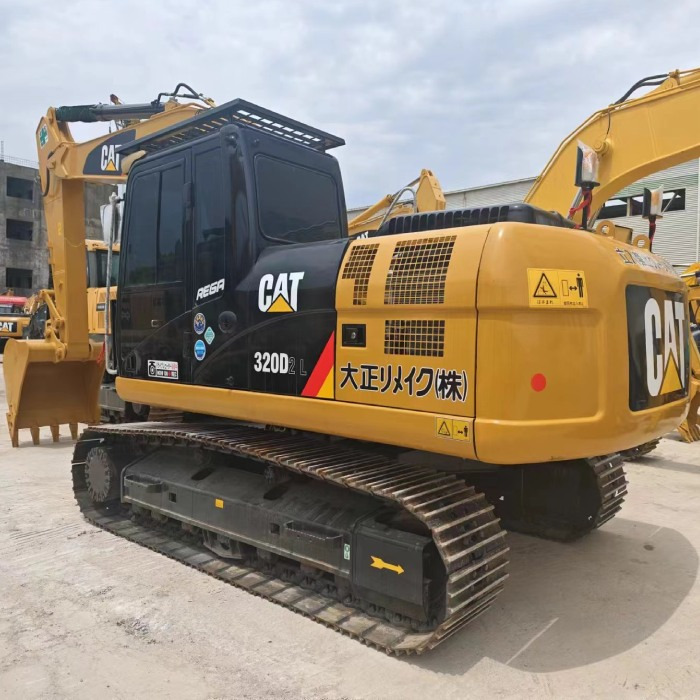 CATERPILLAR CAT 320DL Japan caterpillar brand new - Excavadora de cadenas: foto 3 CATERPILLAR CAT 320DL Japan caterpillar brand new - Excavadora de cadenas: foto 3