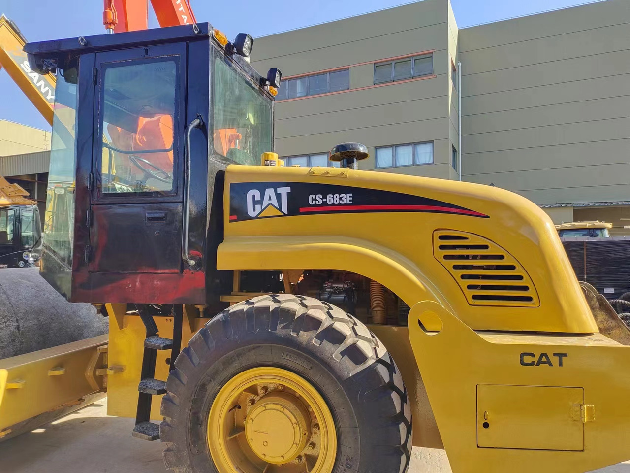 CATERPILLAR CS683E - Compactador: foto 5 CATERPILLAR CS683E - Compactador: foto 5