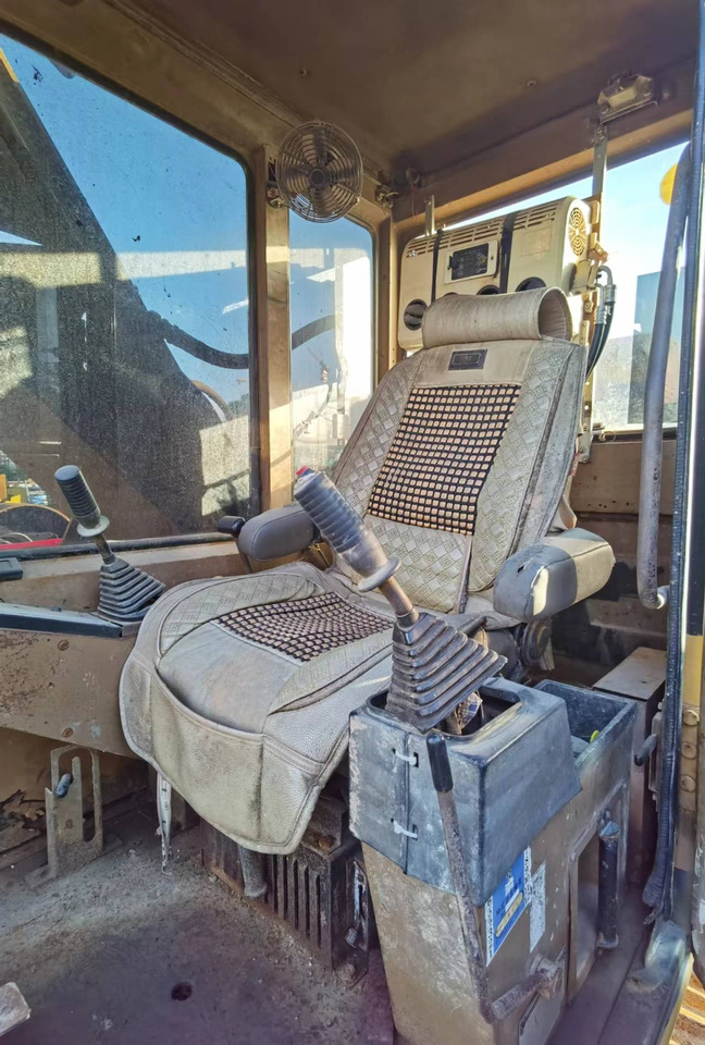 CATERPILLAR E200B - Excavadora de cadenas: foto 4 CATERPILLAR E200B - Excavadora de cadenas: foto 4