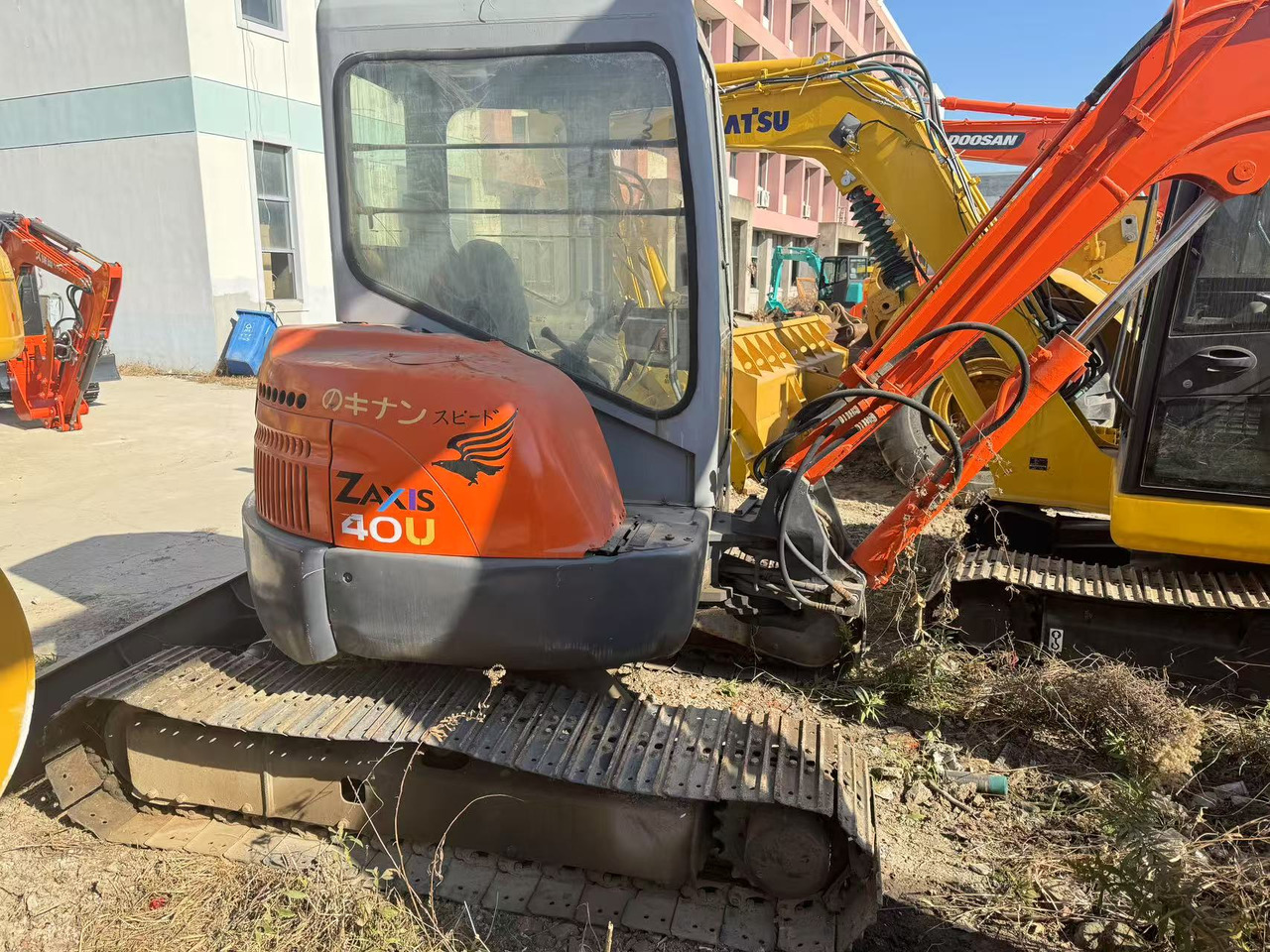 HITACHI ZX40U - Miniexcavadora: foto 3 HITACHI ZX40U - Miniexcavadora: foto 3