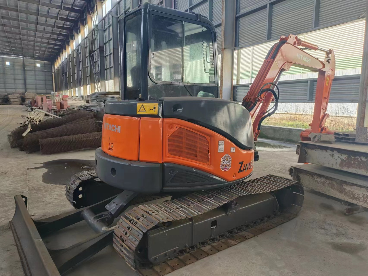 HITACHI ZX50U mini digger ZX55 ZX60 ZX70 small excavator - Miniexcavadora: foto 3 HITACHI ZX50U mini digger ZX55 ZX60 ZX70 small excavator - Miniexcavadora: foto 3