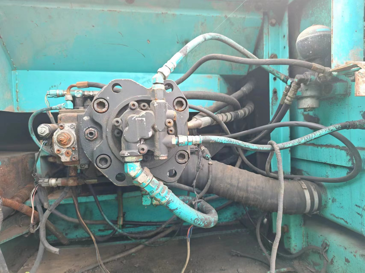 KOBELCO PILE DRIVER SK350LC-8 - Excavadora de cadenas: foto 4 KOBELCO PILE DRIVER SK350LC-8 - Excavadora de cadenas: foto 4