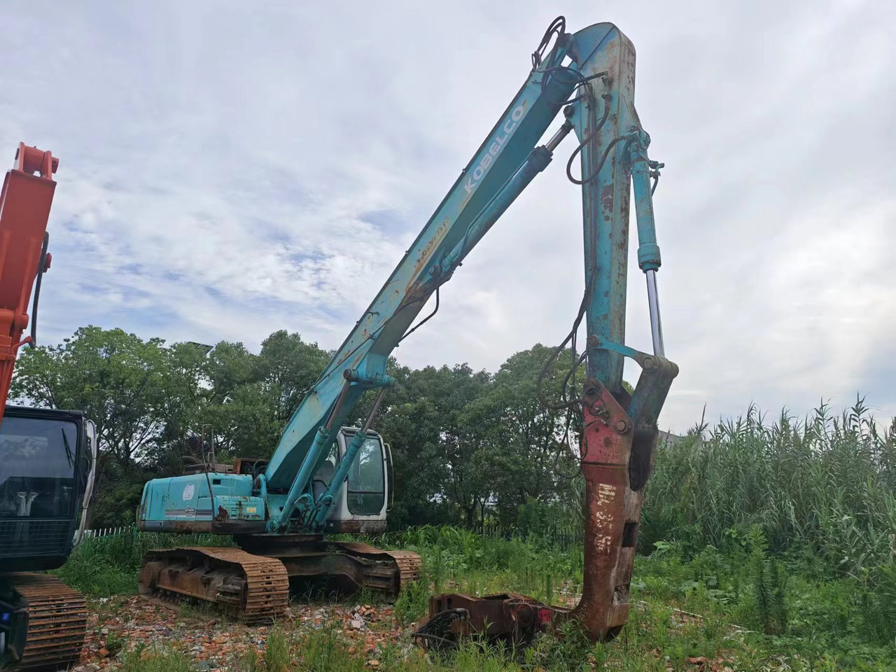 KOBELCO PILE DRIVER SK350LC-8 - Excavadora de cadenas: foto 1 KOBELCO PILE DRIVER SK350LC-8 - Excavadora de cadenas: foto 1