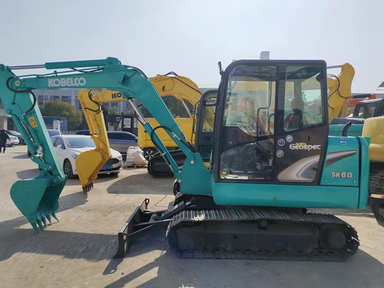 KOBELCO SK60-8 - Miniexcavadora: foto 3 KOBELCO SK60-8 - Miniexcavadora: foto 3