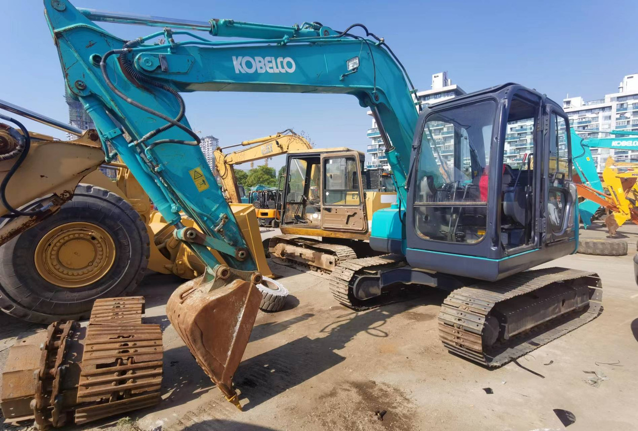 KOBELCO SK75 - Miniexcavadora: foto 2 KOBELCO SK75 - Miniexcavadora: foto 2