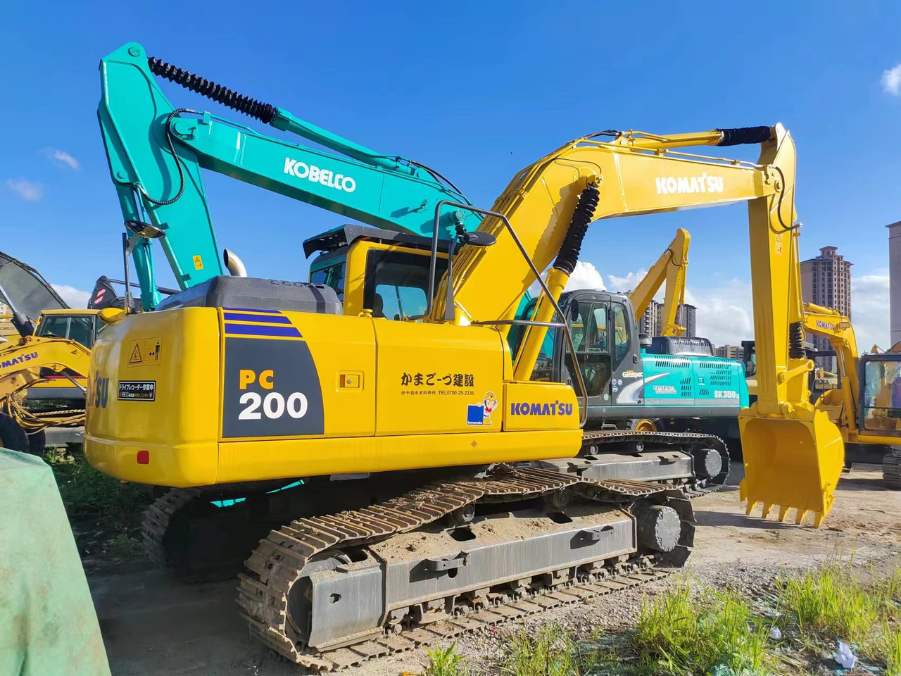 KOMATSU PC200-8 - Excavadora de cadenas: foto 1 KOMATSU PC200-8 - Excavadora de cadenas: foto 1