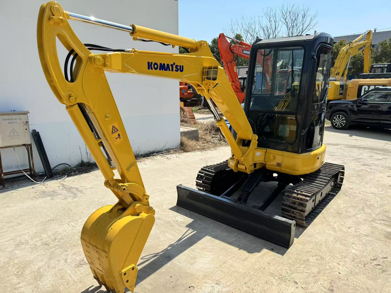 KOMATSU PC35MR - Miniexcavadora: foto 2 KOMATSU PC35MR - Miniexcavadora: foto 2