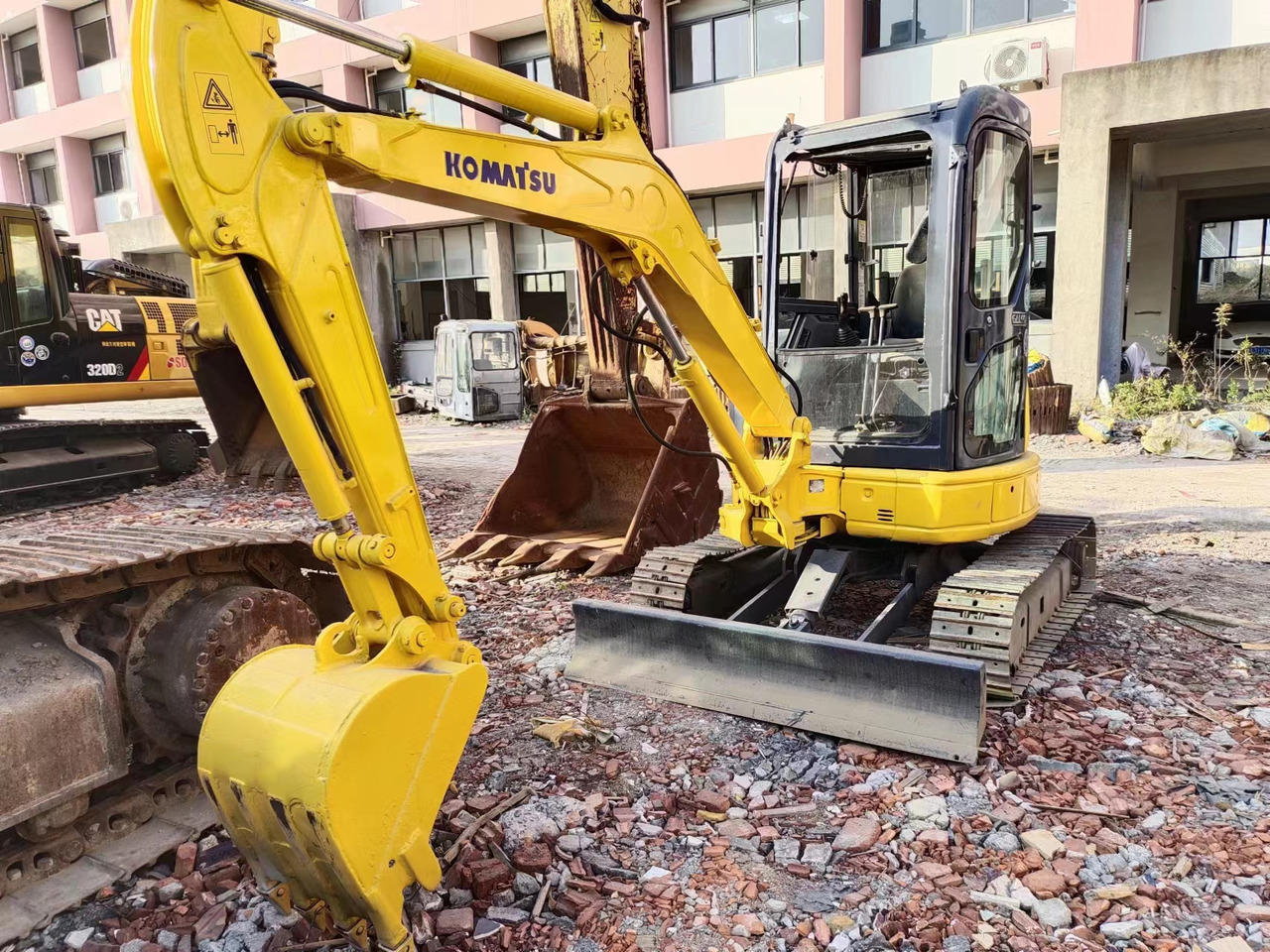 KOMATSU PC35MR PC40 PC45 PC50 PC55 PC60 - Miniexcavadora: foto 2 KOMATSU PC35MR PC40 PC45 PC50 PC55 PC60 - Miniexcavadora: foto 2