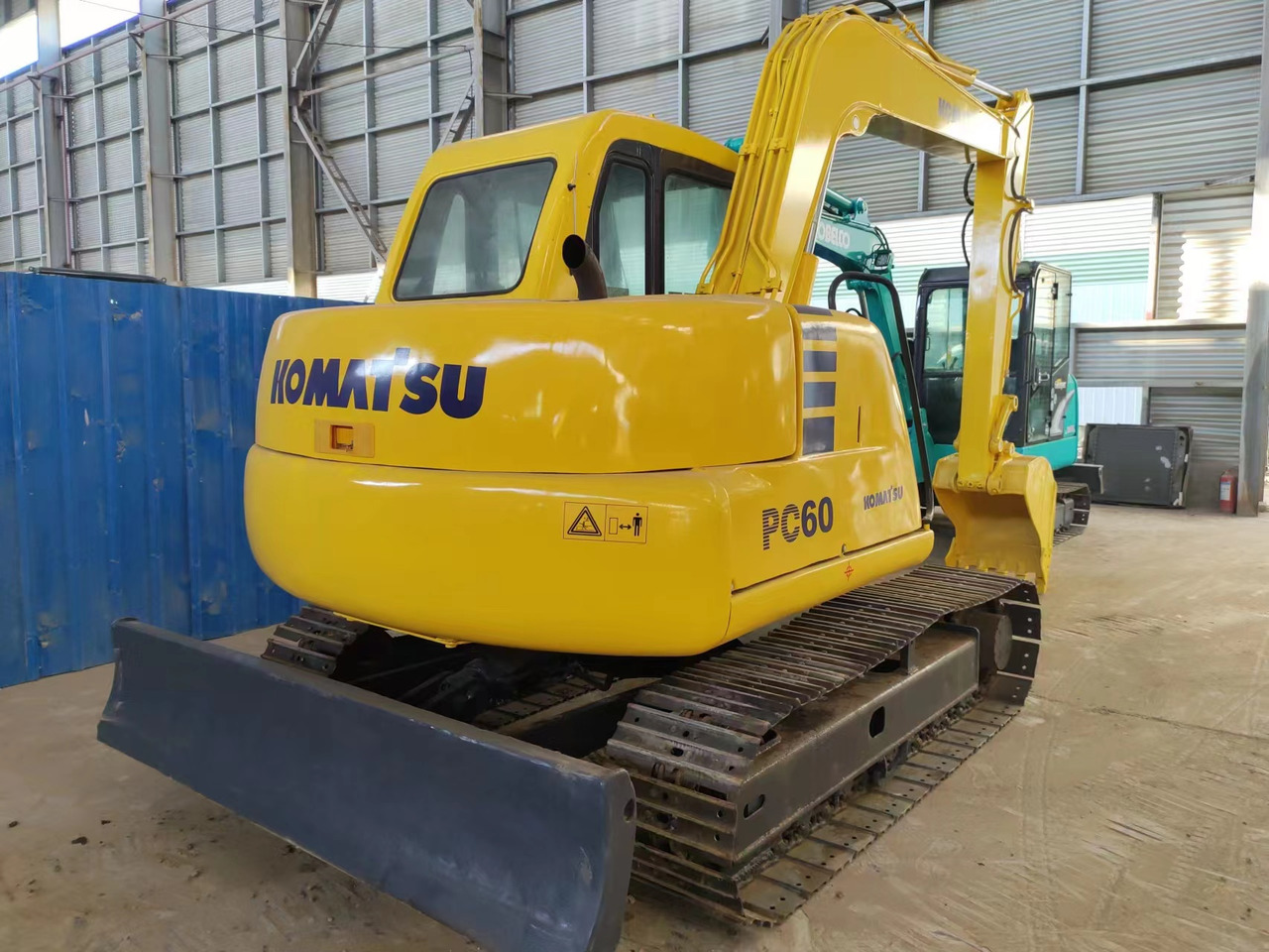 KOMATSU PC60-7 - Excavadora de cadenas: foto 3 KOMATSU PC60-7 - Excavadora de cadenas: foto 3