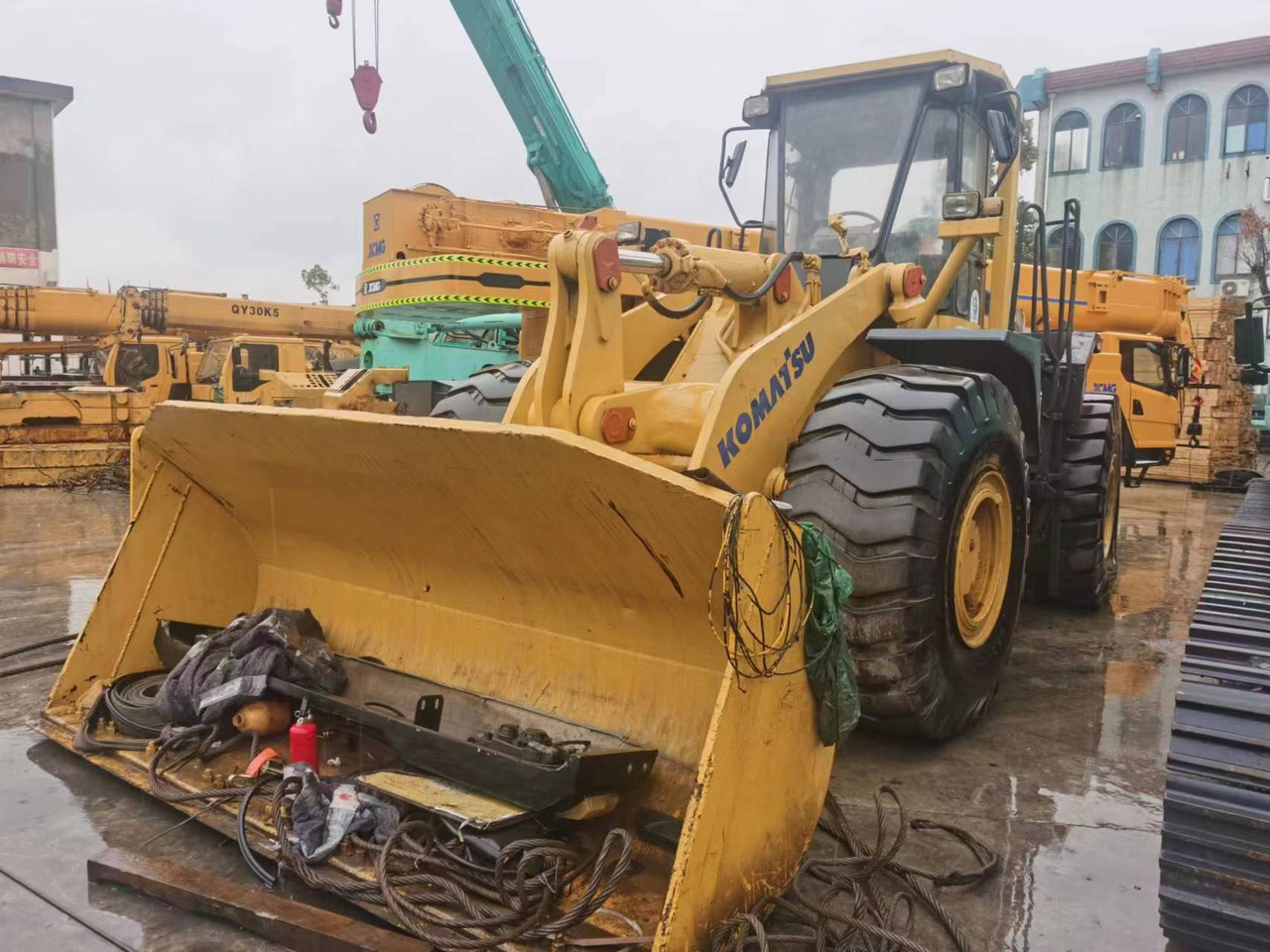 KOMATSU WA470 - Cargadora de ruedas: foto 2 KOMATSU WA470 - Cargadora de ruedas: foto 2