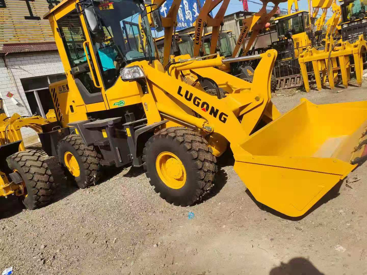 LUGONG L928 - Cargadora de ruedas: foto 1 LUGONG L928 - Cargadora de ruedas: foto 1