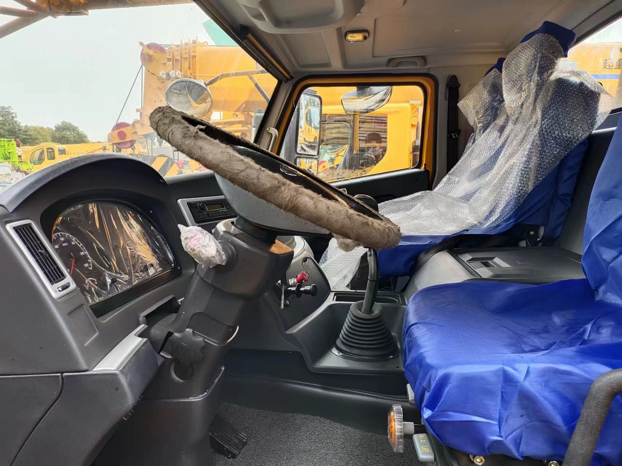 XCMG QY50K - Grúa: foto 3 XCMG QY50K - Grúa: foto 3