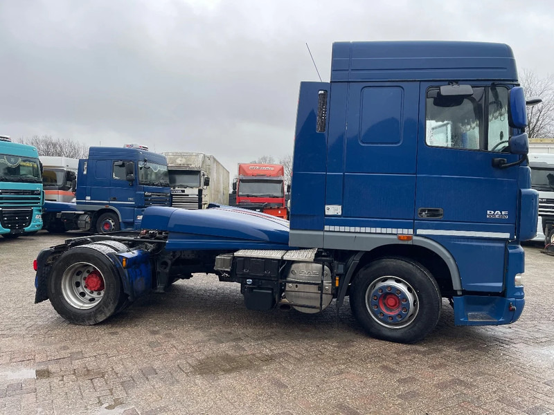 DAF XF 105.460 Tractor unit - Cabeza tractora: foto 4 DAF XF 105.460 Tractor unit - Cabeza tractora: foto 4