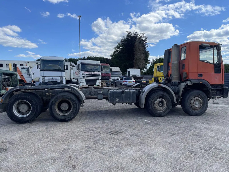 Iveco Eurotrakker 340 E34 - Camión chasis: foto 5 Iveco Eurotrakker 340 E34 - Camión chasis: foto 5