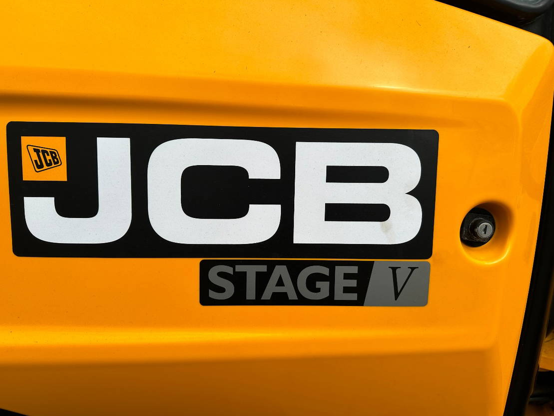 Cargadora de ruedas telescópica JCB TM220 SV A: foto 11