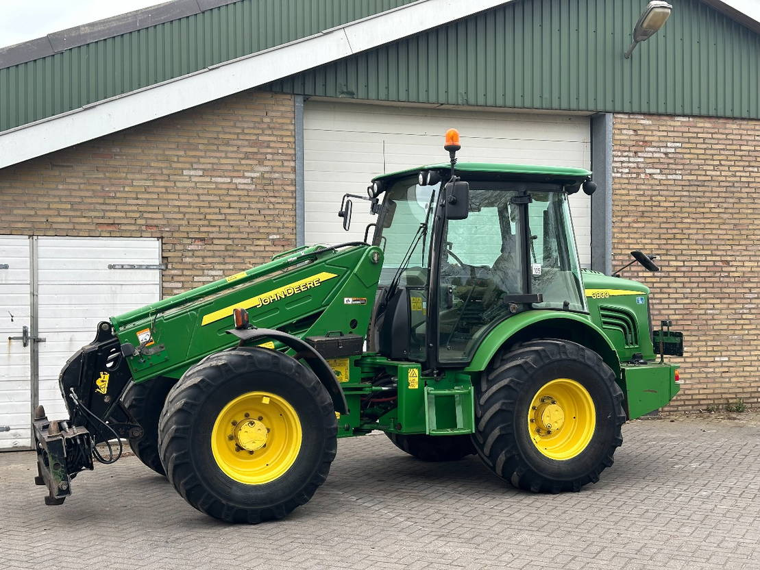 John Deere 3800 - Cargadora de ruedas telescópica: foto 1 John Deere 3800 - Cargadora de ruedas telescópica: foto 1