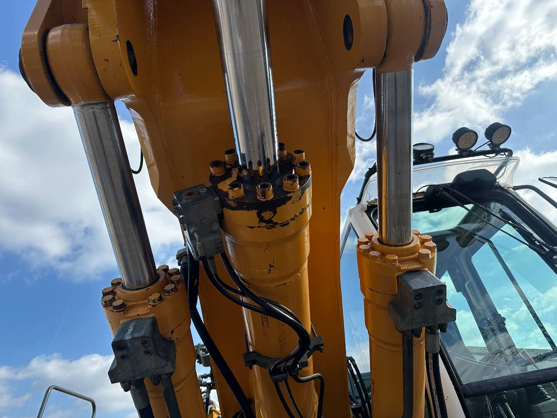 Excavadora de cadenas Liebherr R934C Hdsl: foto 26