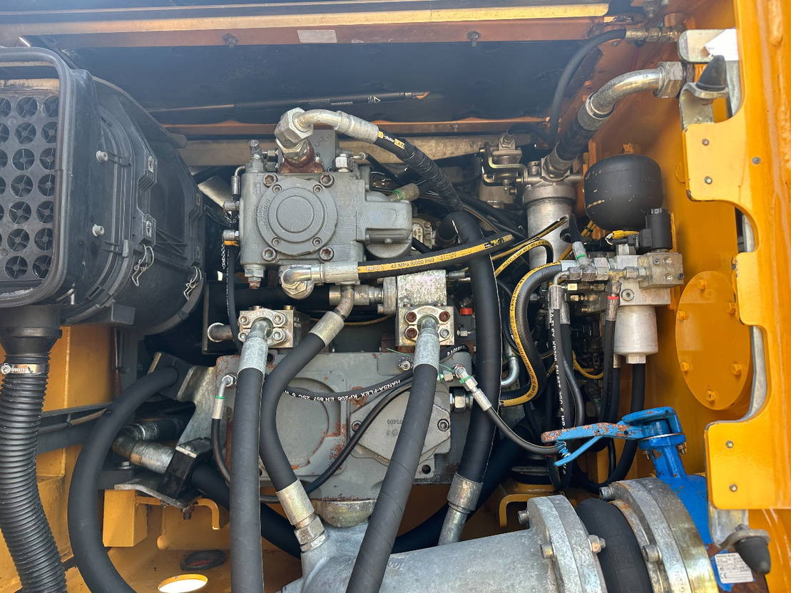 Excavadora de cadenas Liebherr R934C Hdsl: foto 18