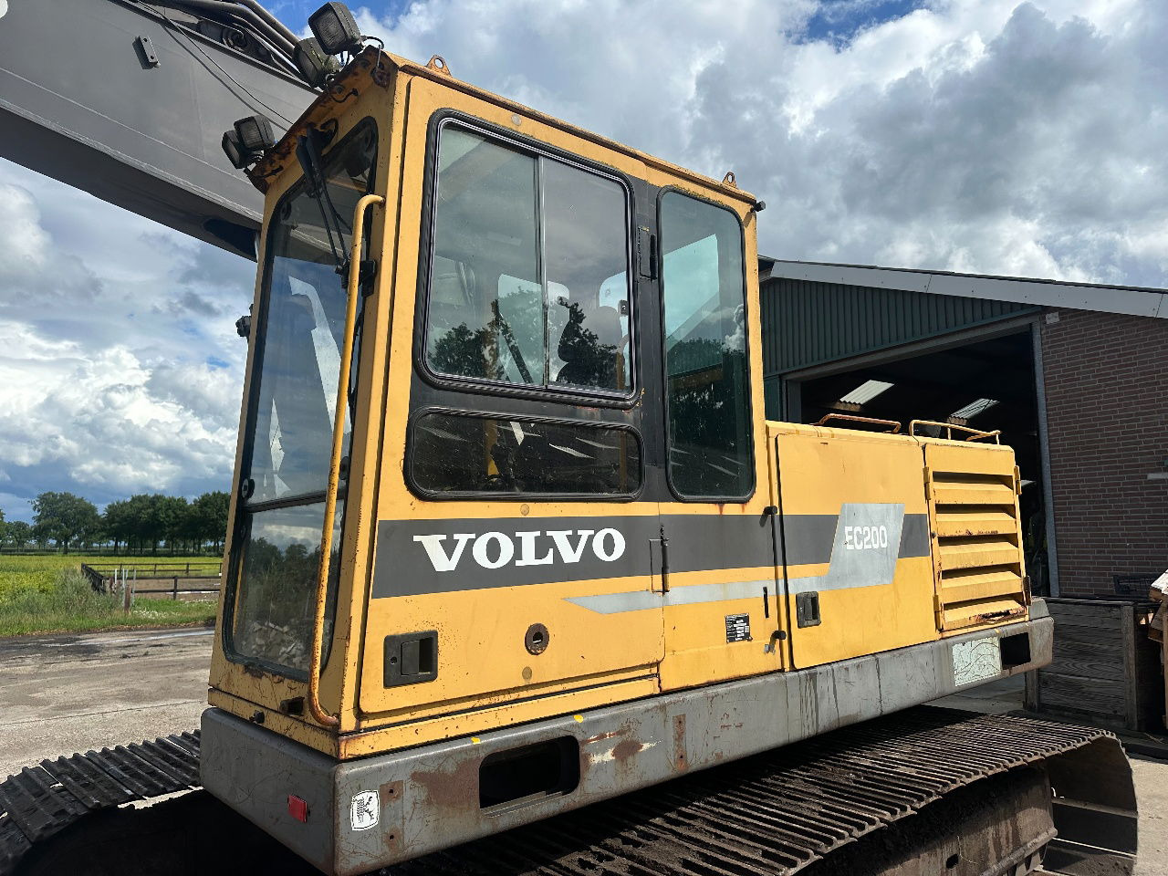 Volvo EC200 - Excavadora de cadenas: foto 2 Volvo EC200 - Excavadora de cadenas: foto 2