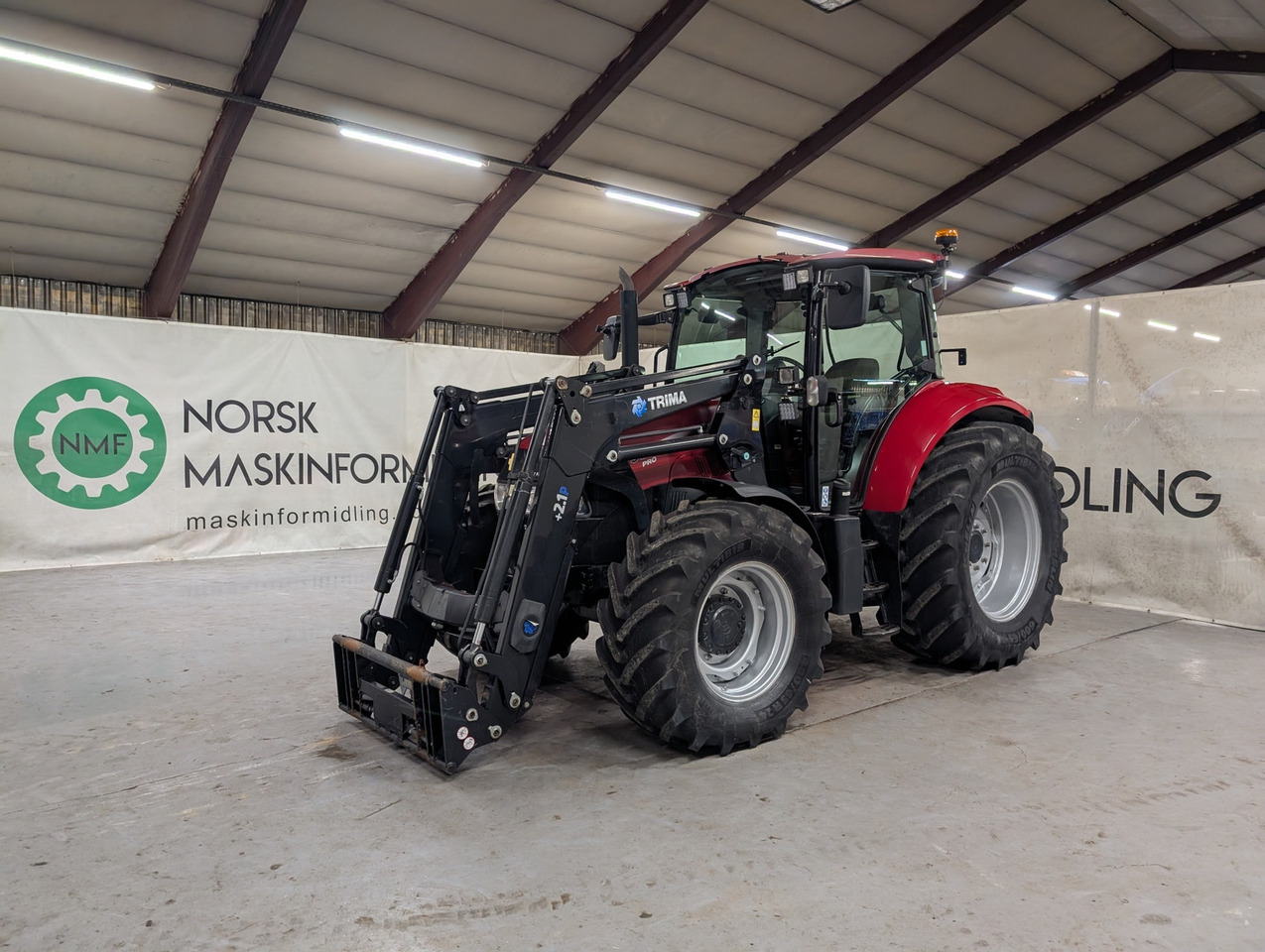 CASE IH Farmall 95U PRO #Står i Tromsø - Tractor: foto 1 CASE IH Farmall 95U PRO #Står i Tromsø - Tractor: foto 1