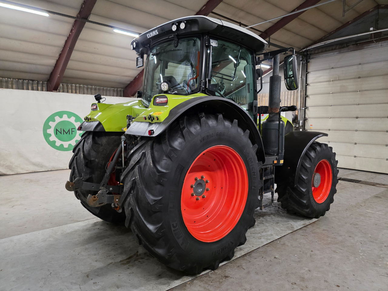 CLAAS Arion 660 C-Matic - Tractor: foto 5 CLAAS Arion 660 C-Matic - Tractor: foto 5