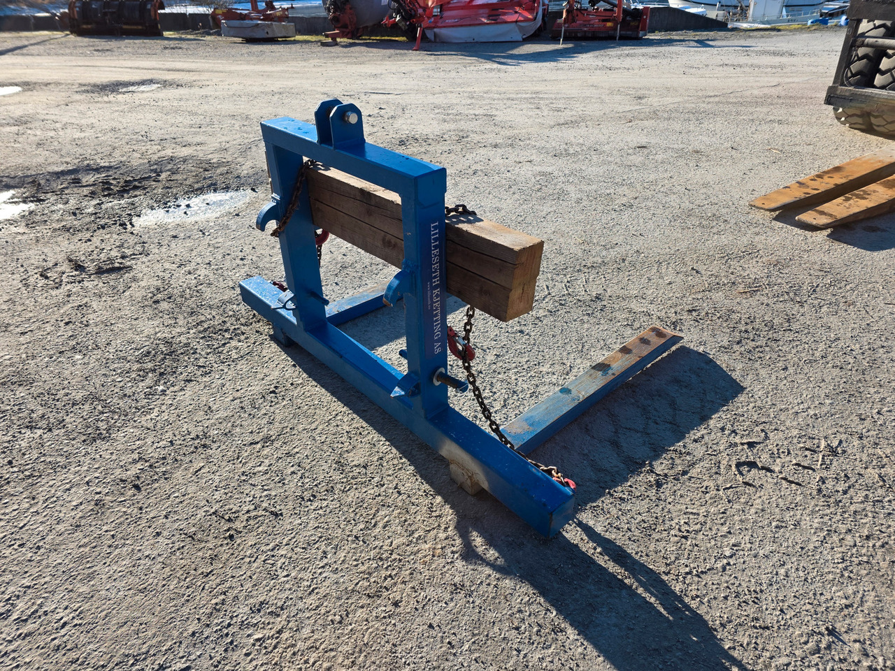 Diverse utstyr Pallegaffel, vedkløyvere og slåmaskin - Equipo de construcción: foto 4 Diverse utstyr Pallegaffel, vedkløyvere og slåmaskin - Equipo de construcción: foto 4