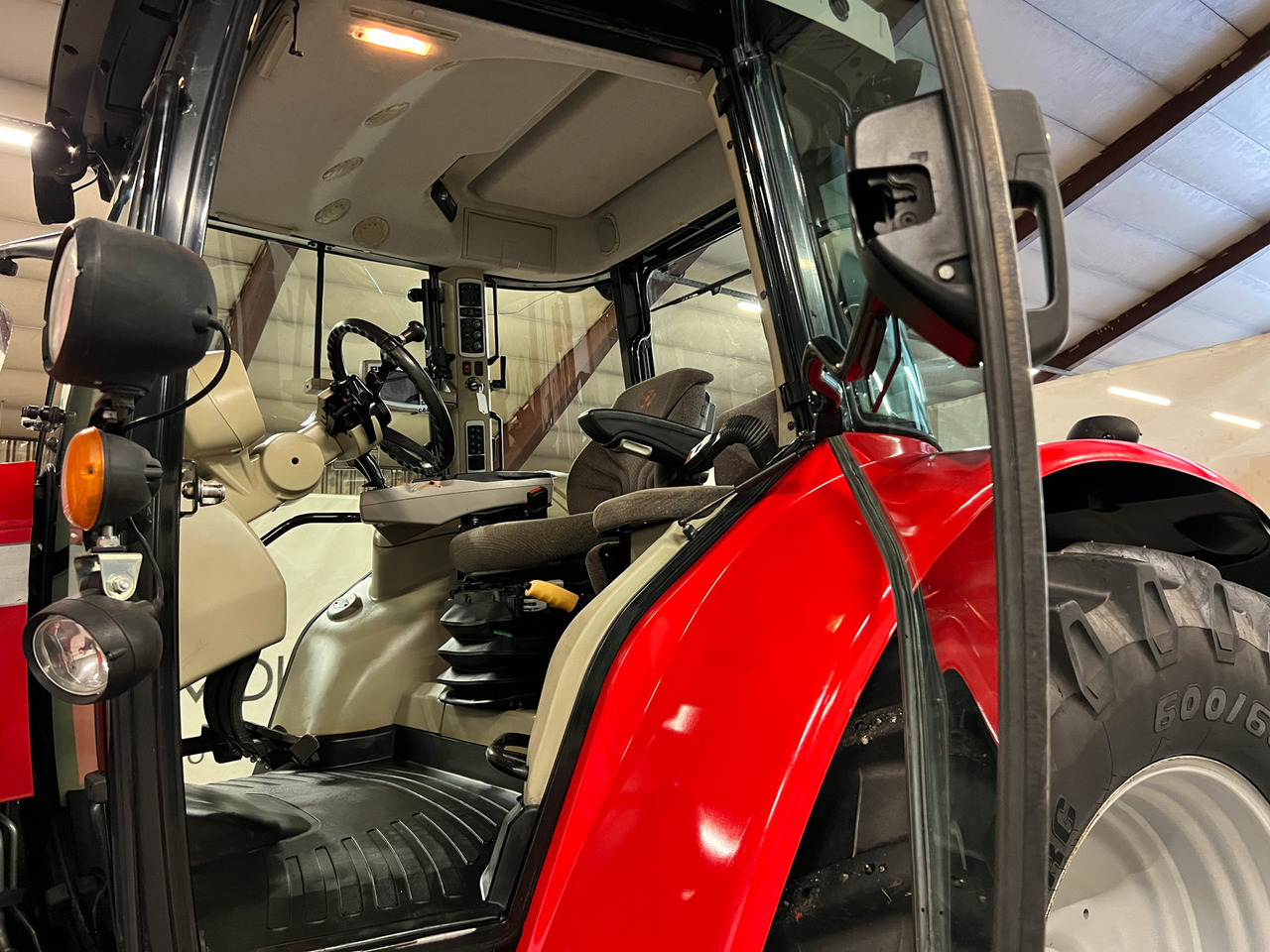 Leasing para  Massey Ferguson 5613 Dyna 6 Massey Ferguson 5613 Dyna 6: foto 17