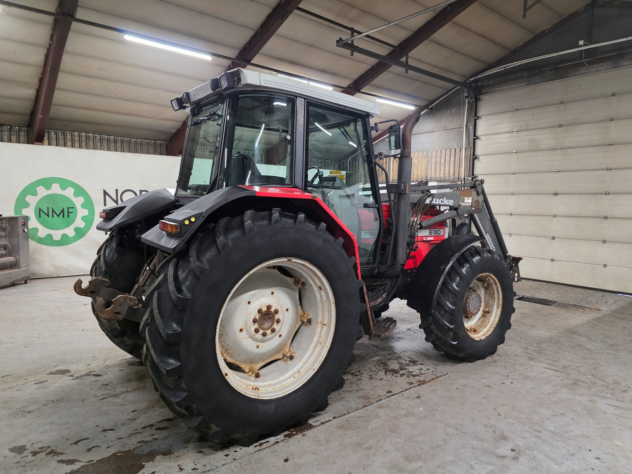 Massey Ferguson 6180 - Tractor: foto 5 Massey Ferguson 6180 - Tractor: foto 5