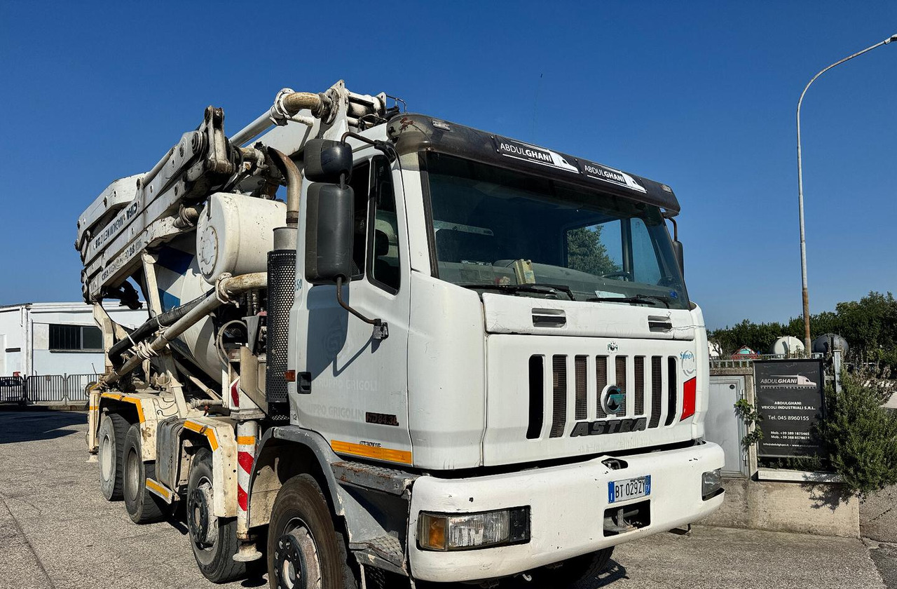 Betonpompa CIFA ASTRA HD84.38 - 2003 - Camión hormigonera con bomba: foto 4 Betonpompa CIFA ASTRA HD84.38 - 2003 - Camión hormigonera con bomba: foto 4