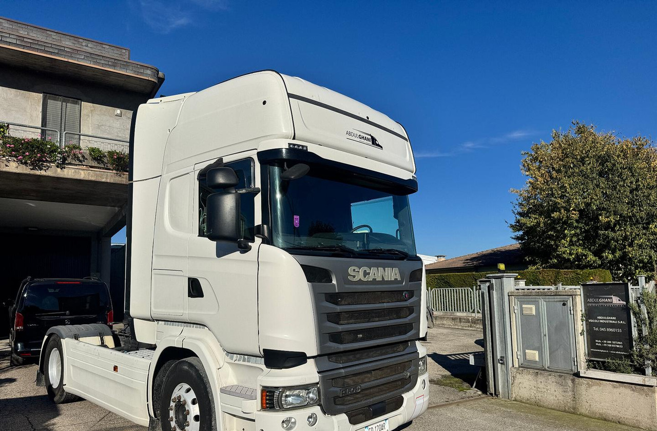 TRATTORE STRADALE SCANIA R450 - 2016 - Cabeza tractora: foto 1 TRATTORE STRADALE SCANIA R450 - 2016 - Cabeza tractora: foto 1