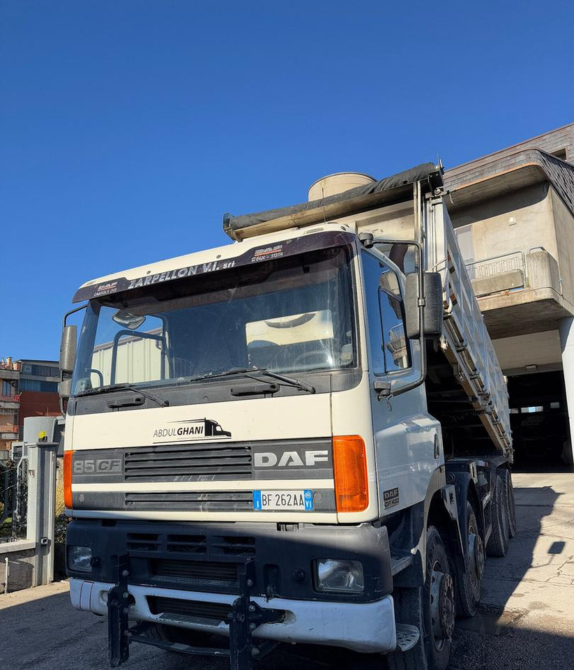 Camión volquete Ribaltabile DAF 85 CF 430 - anno 1999: foto 16