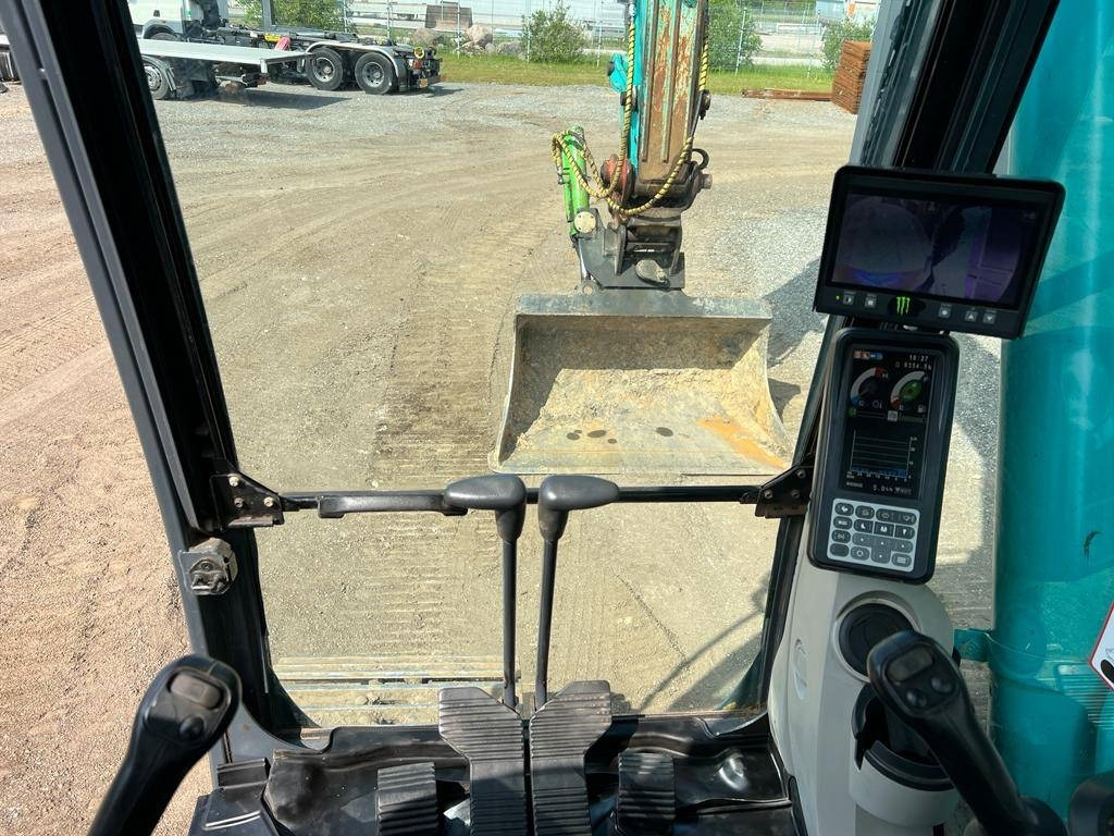 Kobelco SK 210 LC-10 - Excavadora de cadenas: foto 3 Kobelco SK 210 LC-10 - Excavadora de cadenas: foto 3
