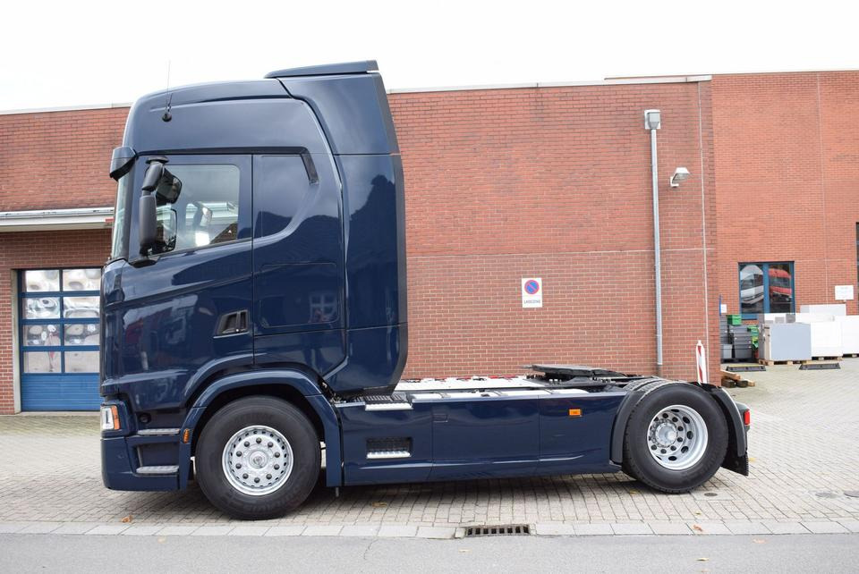 Scania S 450 Highline 2xTank LED Vollluft Retarder - Cabeza tractora: foto 3 Scania S 450 Highline 2xTank LED Vollluft Retarder - Cabeza tractora: foto 3