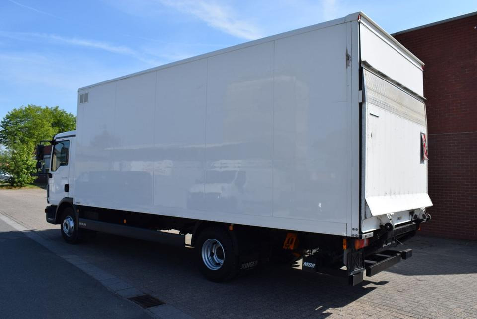 MAN TGL 8.180 Kühlkoffer 6,20mLBW 1000KG Klima - Camión frigorífico: foto 4 MAN TGL 8.180 Kühlkoffer 6,20mLBW 1000KG Klima - Camión frigorífico: foto 4