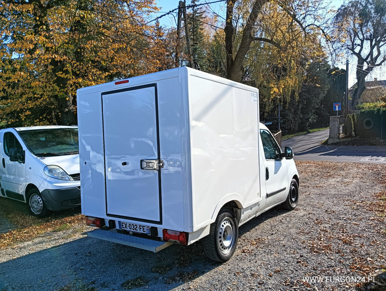 FIAT DOBLO KONTENER CHŁODNIA NR 811 - Furgoneta frigorifica: foto 4 FIAT DOBLO KONTENER CHŁODNIA NR 811 - Furgoneta frigorifica: foto 4