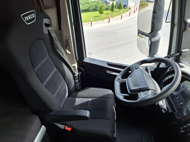 IVECO Stralis AS440S48T/P - AF4T - Cabeza tractora: foto 3 IVECO Stralis AS440S48T/P - AF4T - Cabeza tractora: foto 3