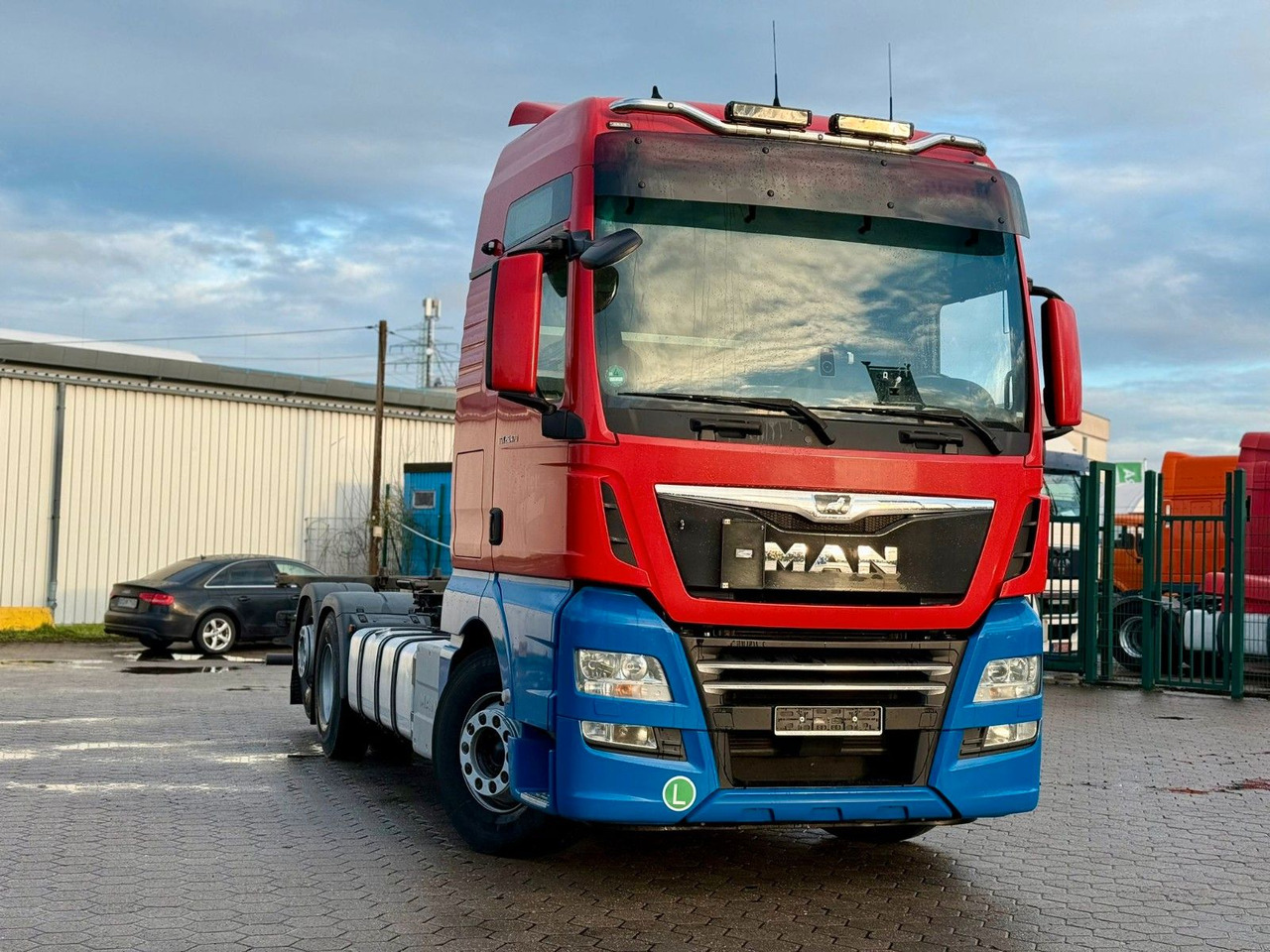 MAN TGX 26.470 XXL 6x2 BDF+Retarter +Standklima - Camión portacontenedore/ Intercambiable: foto 4 MAN TGX 26.470 XXL 6x2 BDF+Retarter +Standklima - Camión portacontenedore/ Intercambiable: foto 4