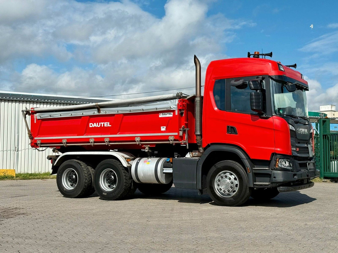 Scania G500 3S. Kipper mit Bordmatik Blatt-Blatt - Camión volquete: foto 2 Scania G500 3S. Kipper mit Bordmatik Blatt-Blatt - Camión volquete: foto 2