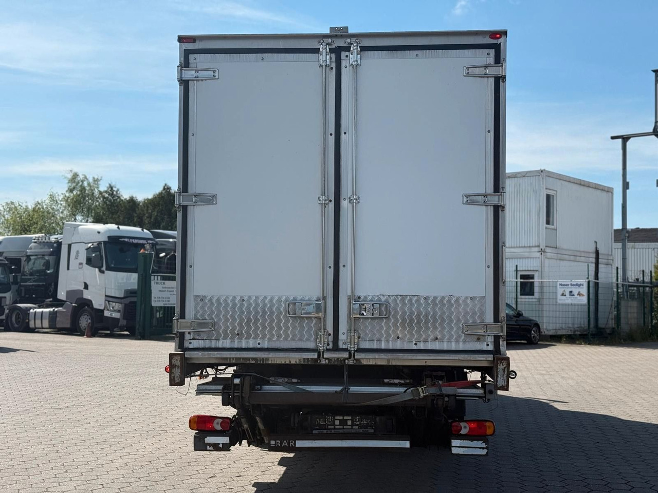 Volvo FL 240 Carrier Easy Cold+Hebebühne - Camión frigorífico: foto 3 Volvo FL 240 Carrier Easy Cold+Hebebühne - Camión frigorífico: foto 3