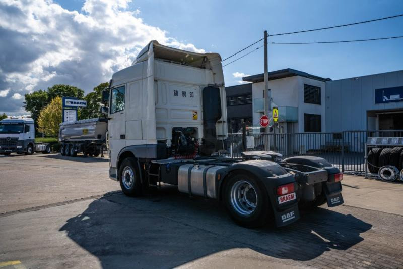 DAF XF 480 (50T.) + KIPHYDR. - Cabeza tractora: foto 5 DAF XF 480 (50T.) + KIPHYDR. - Cabeza tractora: foto 5