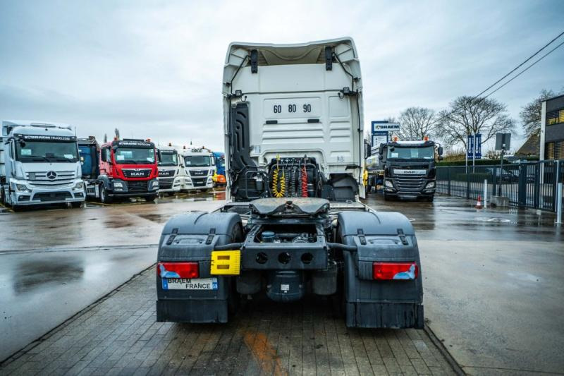MAN TGX 18.470 XLX + INTARDER - Cabeza tractora: foto 5 MAN TGX 18.470 XLX + INTARDER - Cabeza tractora: foto 5