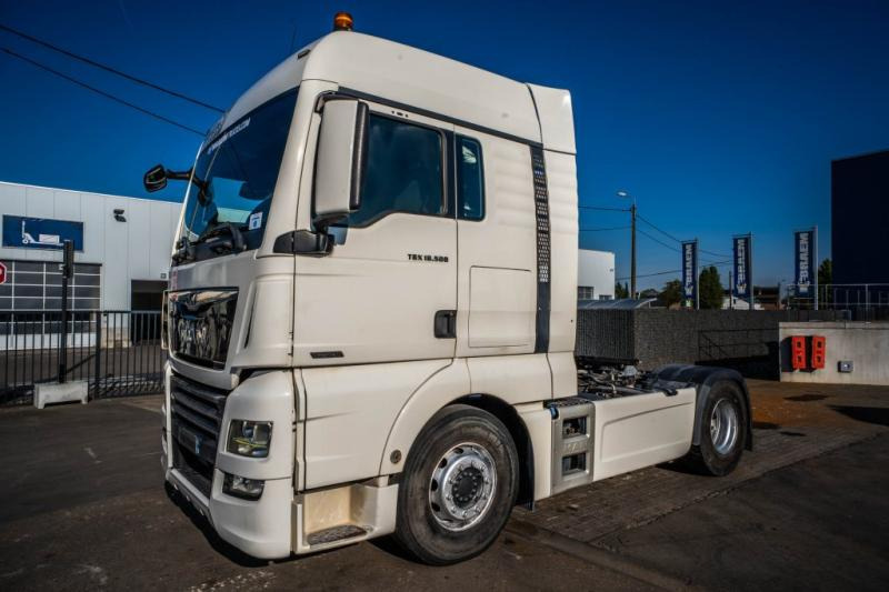 MAN TGX 18.500 XLX BLS+INTARDER+KIPHYDR. - Cabeza tractora: foto 1 MAN TGX 18.500 XLX BLS+INTARDER+KIPHYDR. - Cabeza tractora: foto 1